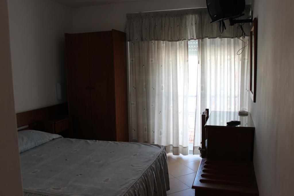 Dom Fernando I Hotell Loulé Rum bild